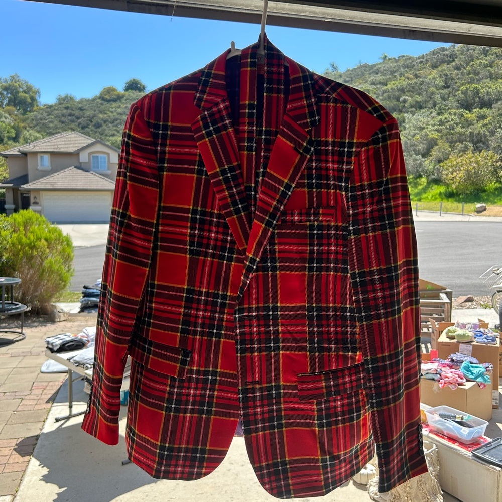 Christmas Red Plaid suit.